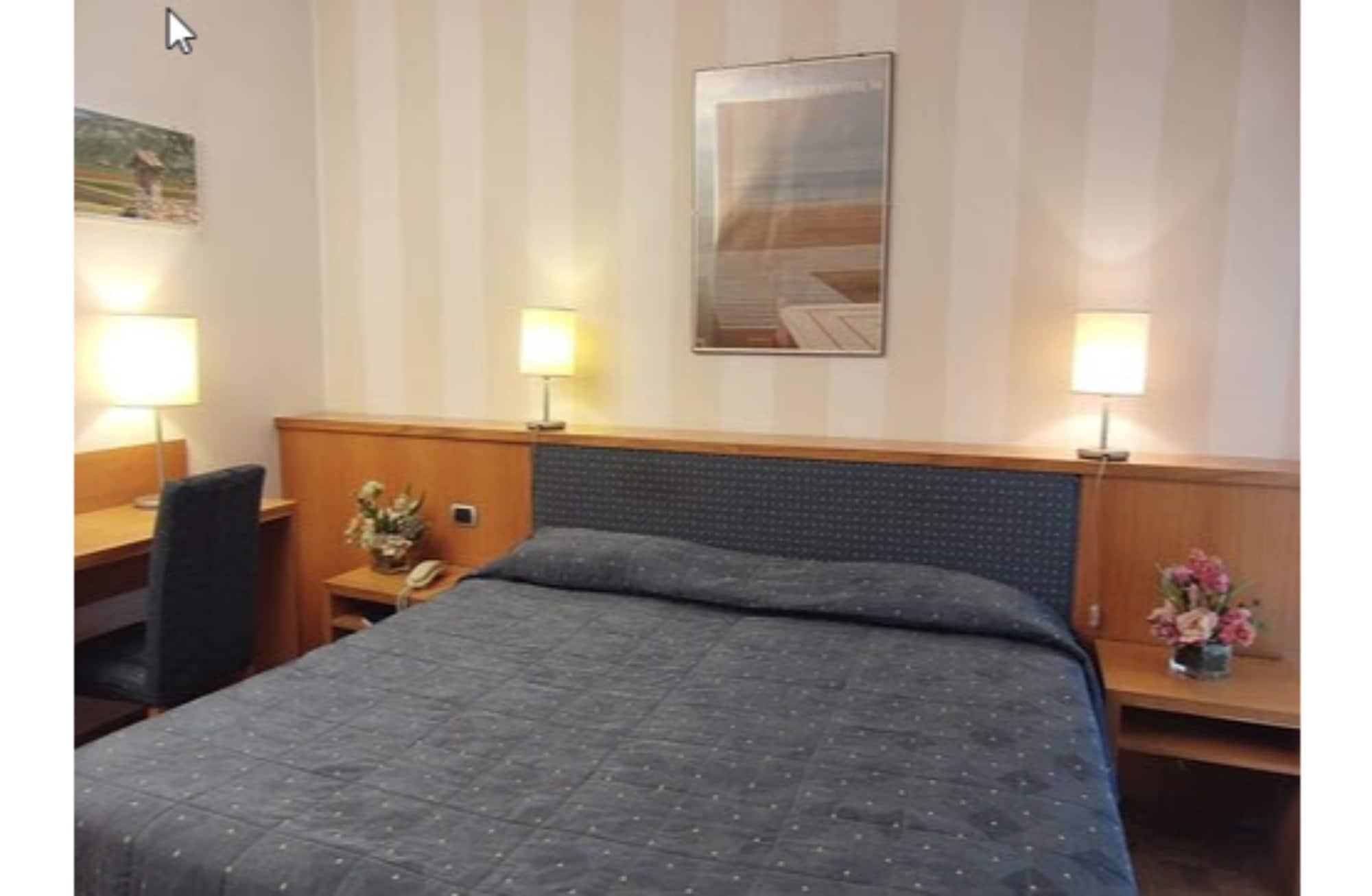 Hotel Clarici Spoleto Esterno foto