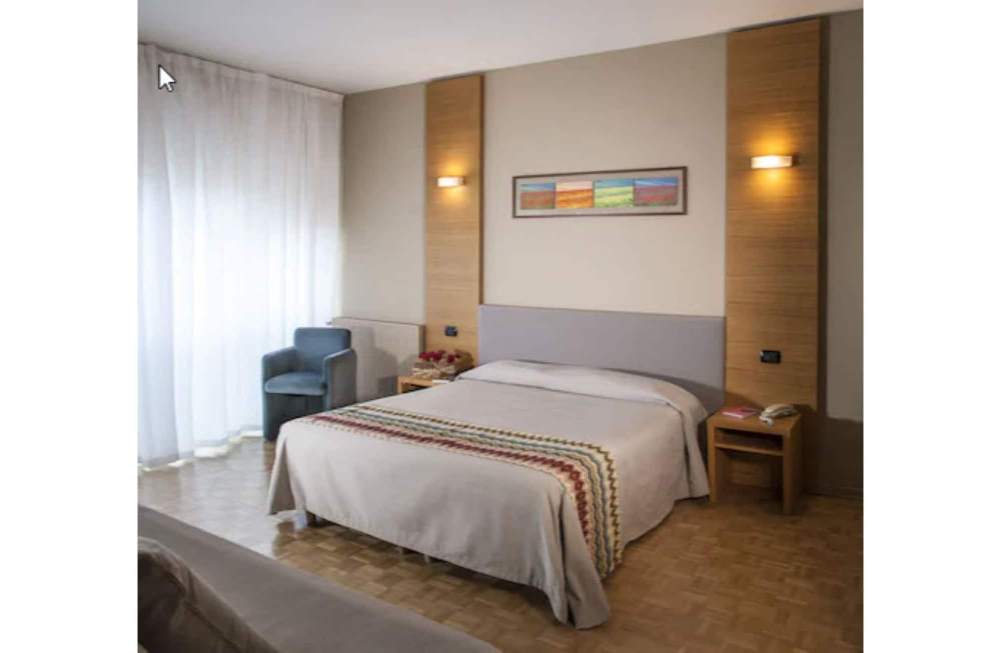 Hotel Clarici Spoleto Esterno foto