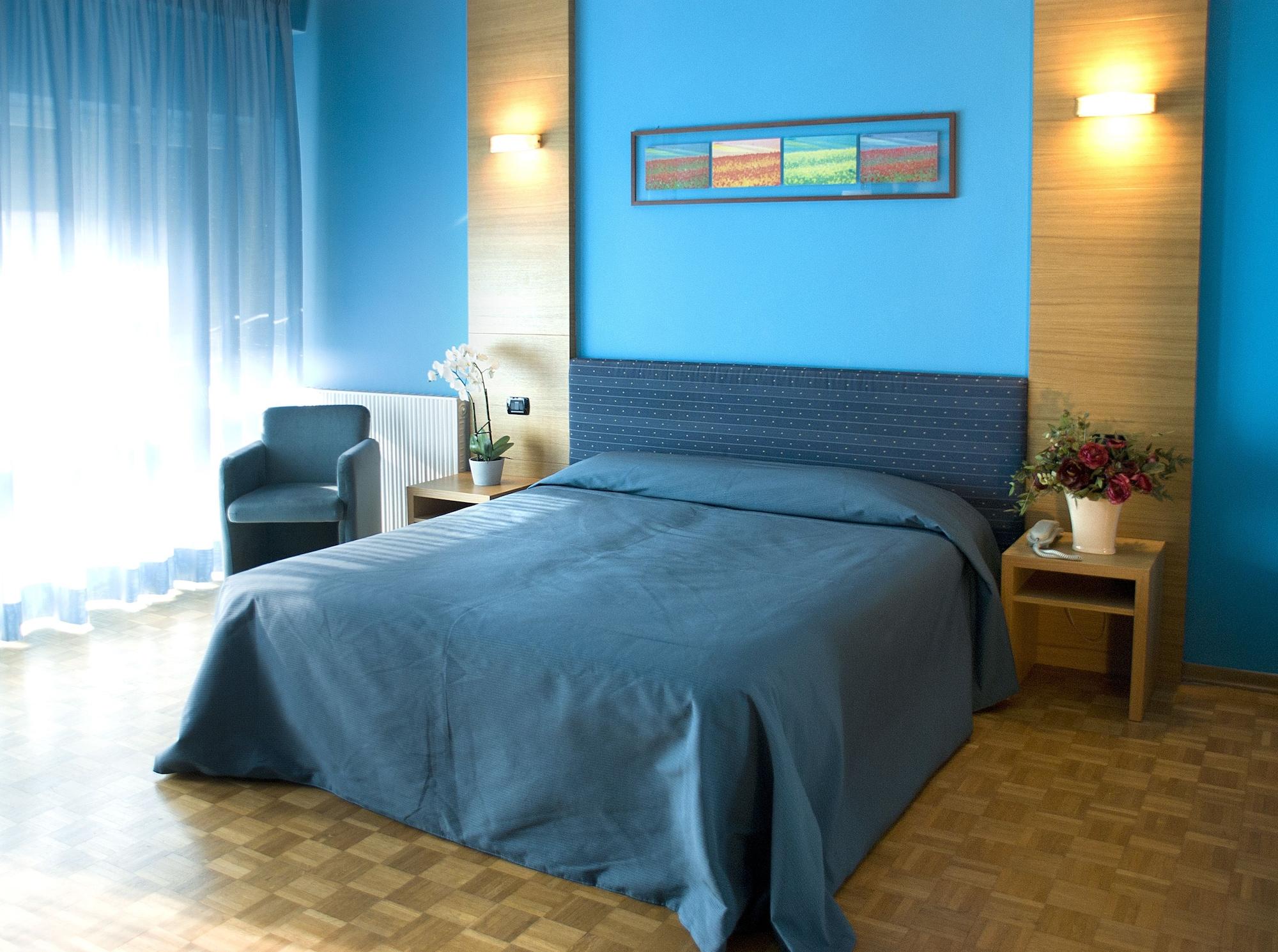 Hotel Clarici Spoleto Esterno foto