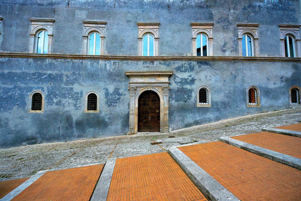Hotel Clarici Spoleto Esterno foto