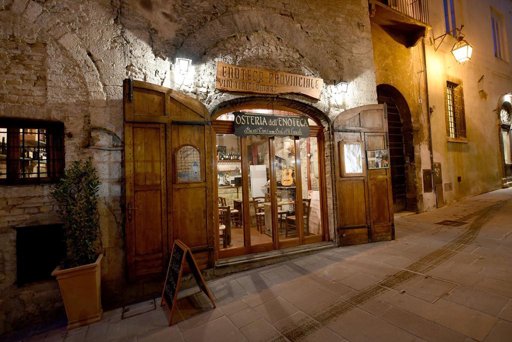 Hotel Clarici Spoleto Esterno foto