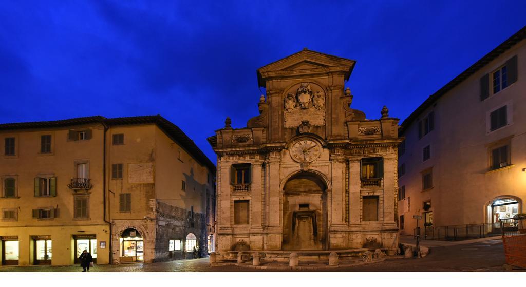Hotel Clarici Spoleto Esterno foto