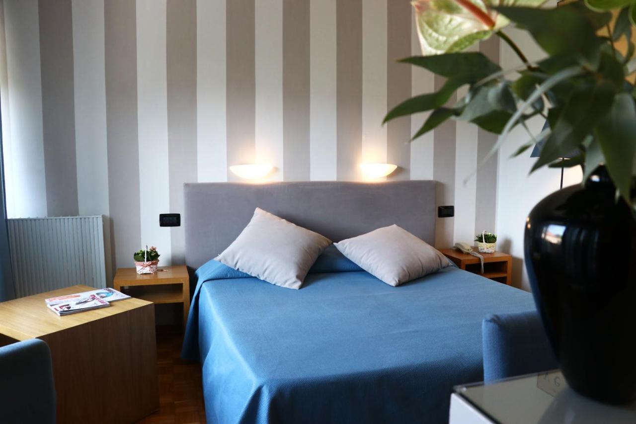 Hotel Clarici Spoleto Esterno foto