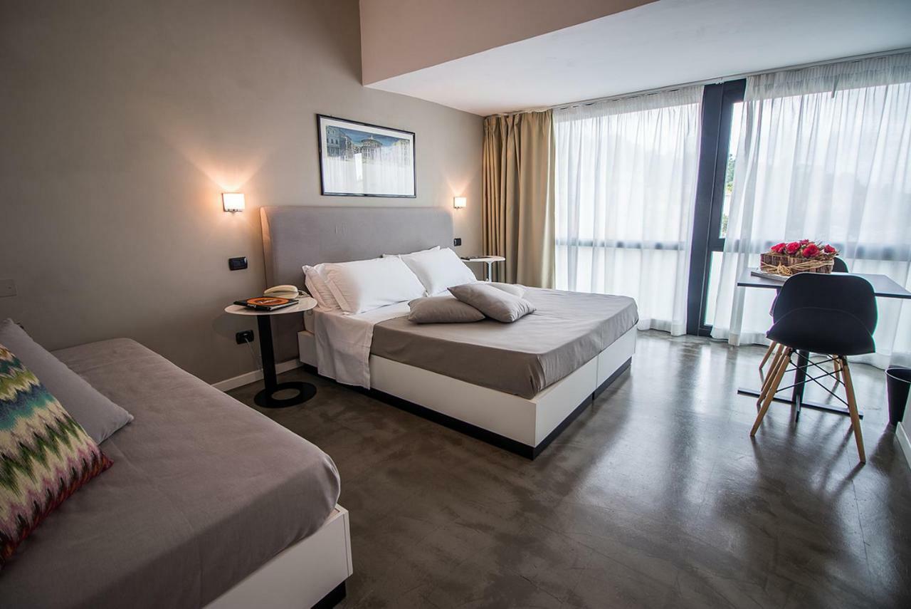 Hotel Clarici Spoleto Esterno foto