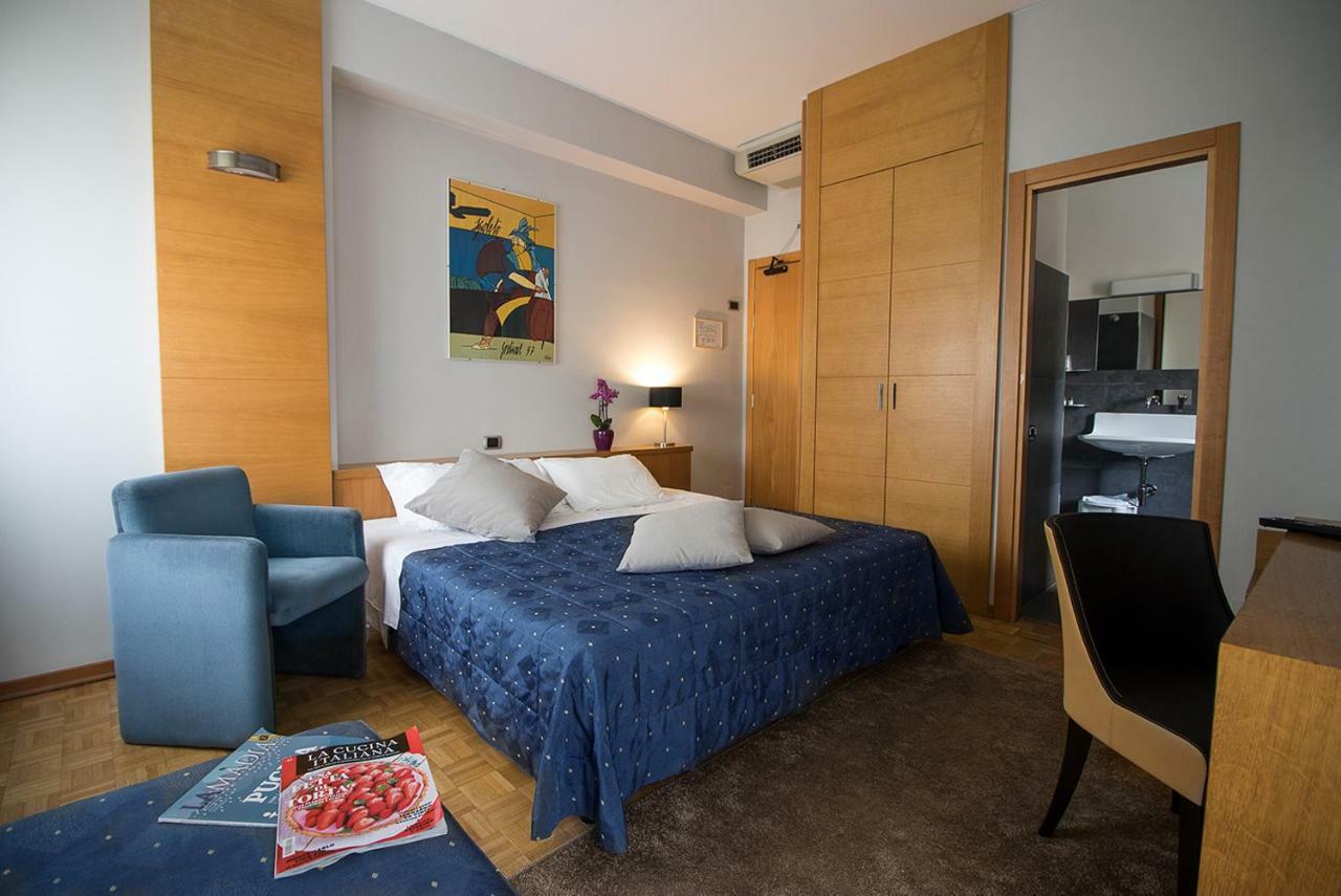 Hotel Clarici Spoleto Esterno foto