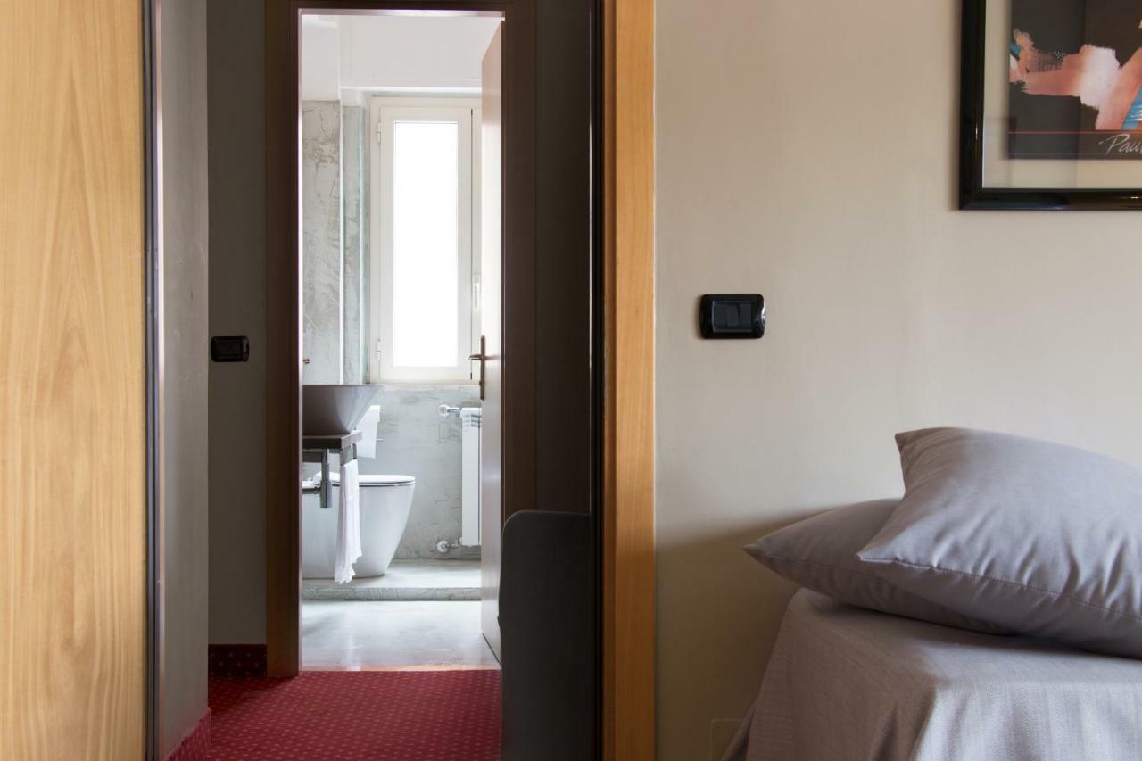 Hotel Clarici Spoleto Esterno foto